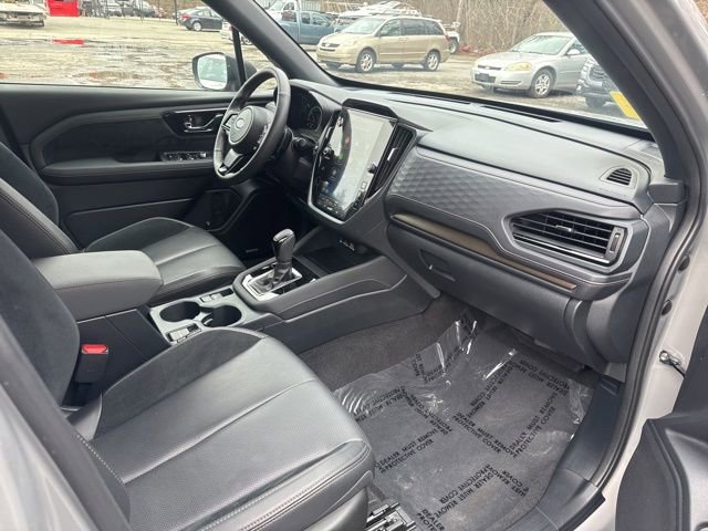 Used 2025 Subaru Forester Touring image 12