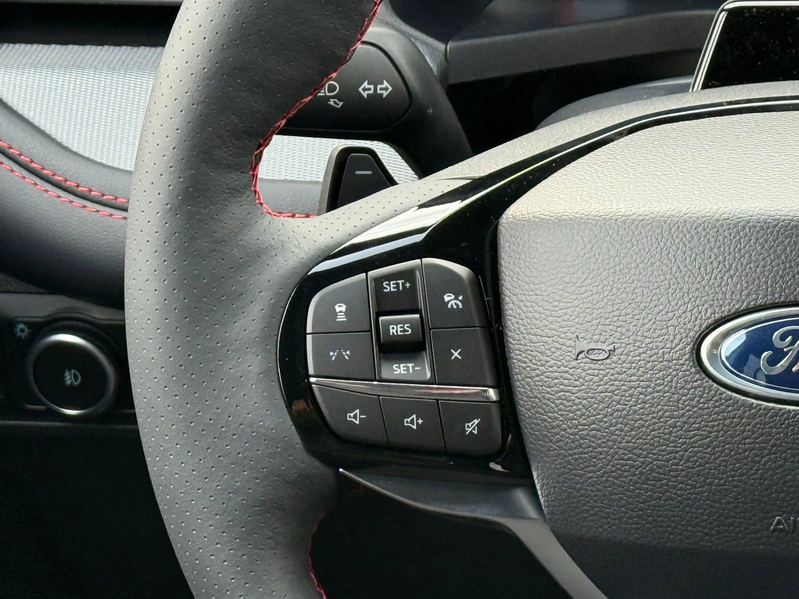 New 2026 Ford Explorer ST image 33