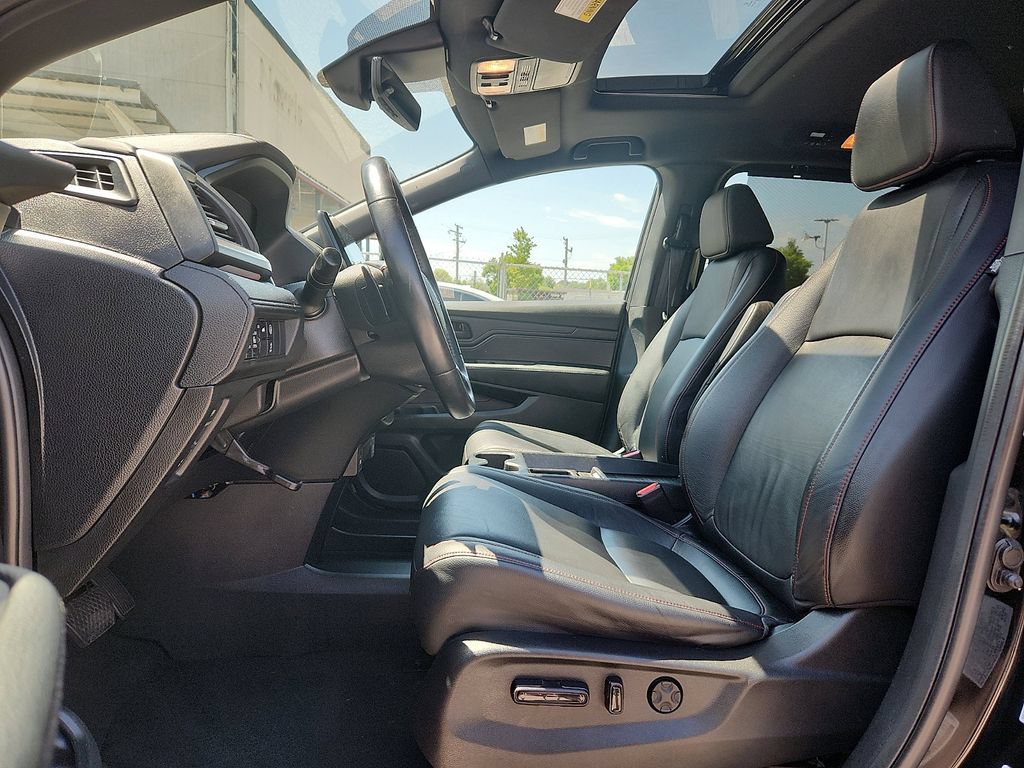 Used 2024 Honda Odyssey Sport image 9