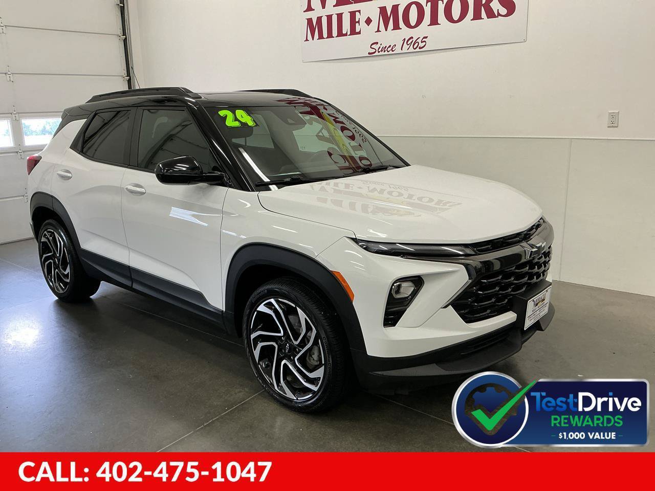 Used 2024 Chevrolet TrailBlazer RS w/ Convenience Package AWD/4WD image 1
