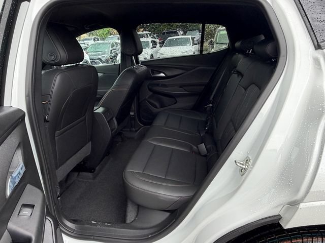 New 2026 Buick Envista Avenir FWD image 14