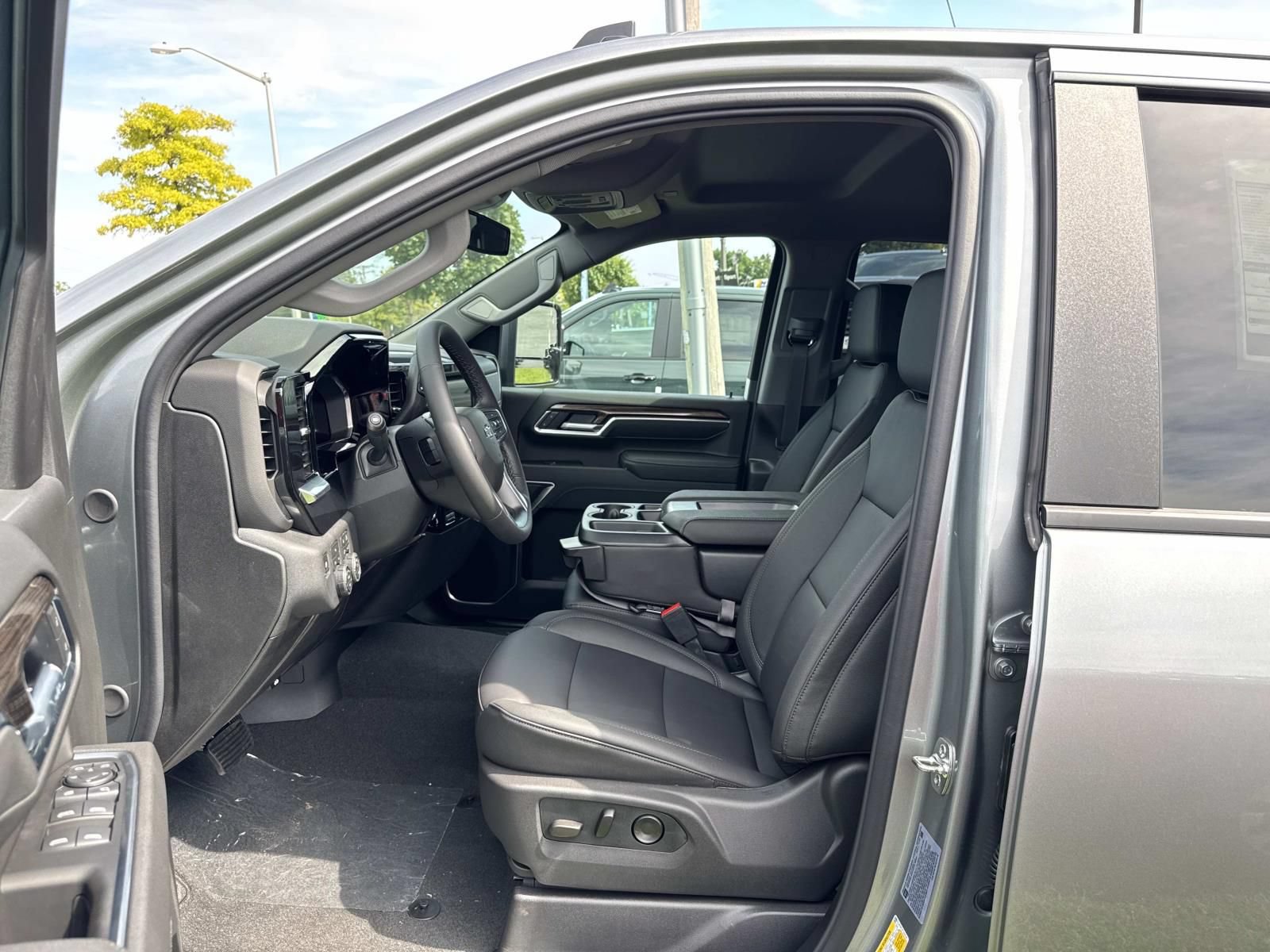 New 2026 Chevrolet Silverado 2500 LT w/ Trail Boss Package AWD/4WD image 19