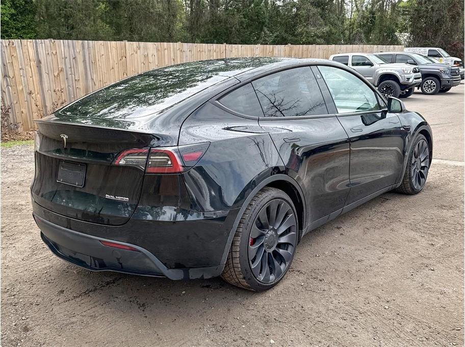 Used 2022 Tesla Model Y Performance image 12
