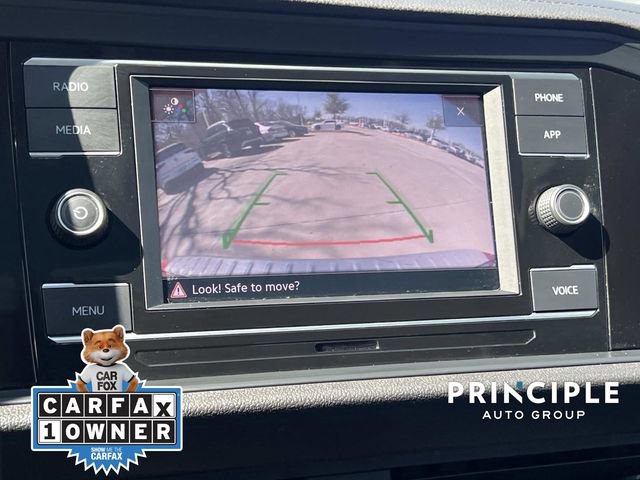 Used 2023 Volkswagen Jetta SE w/ Panoramic Sunroof Package FWD image 24