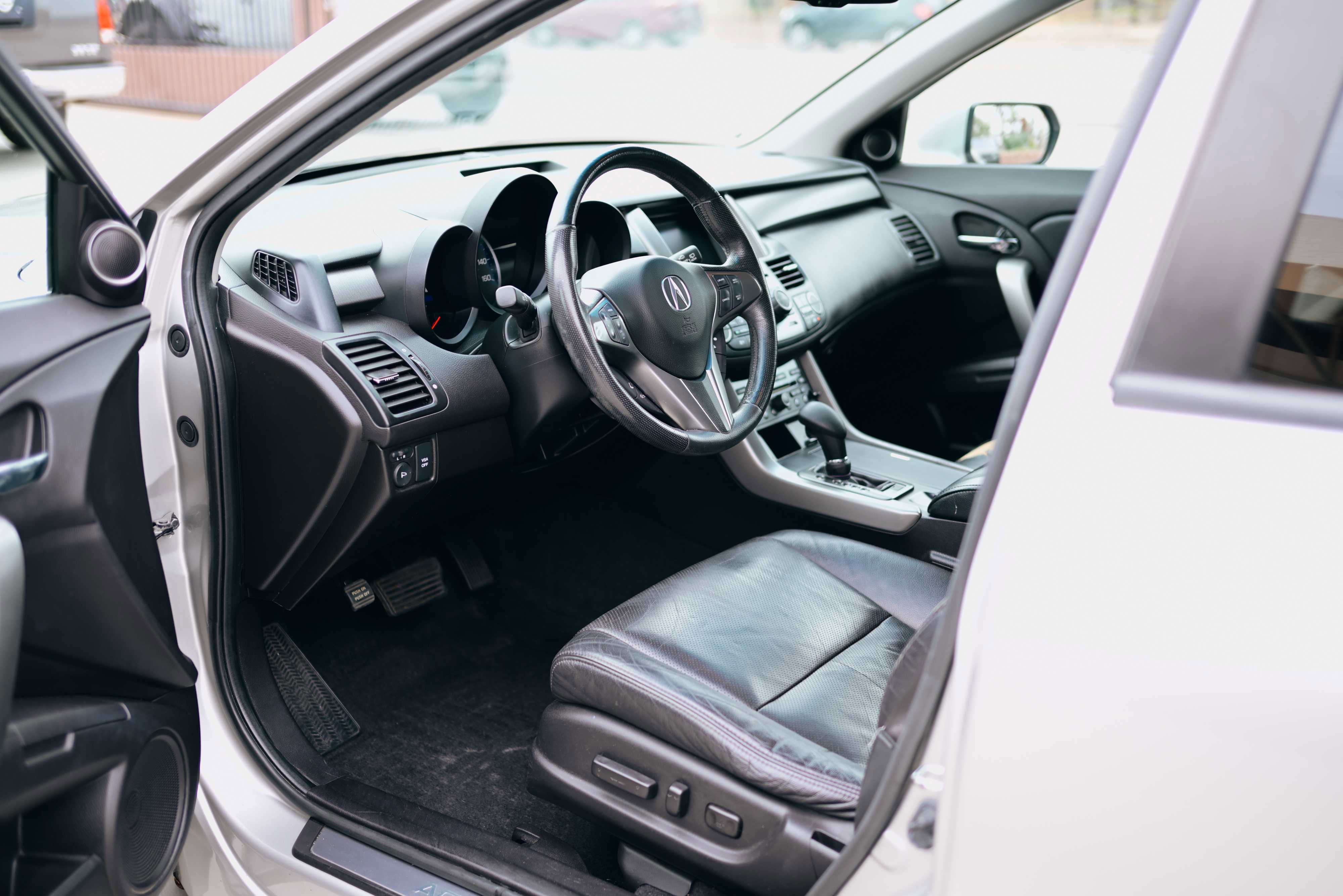 Used 2011 Acura RDX SH-AWD image 8