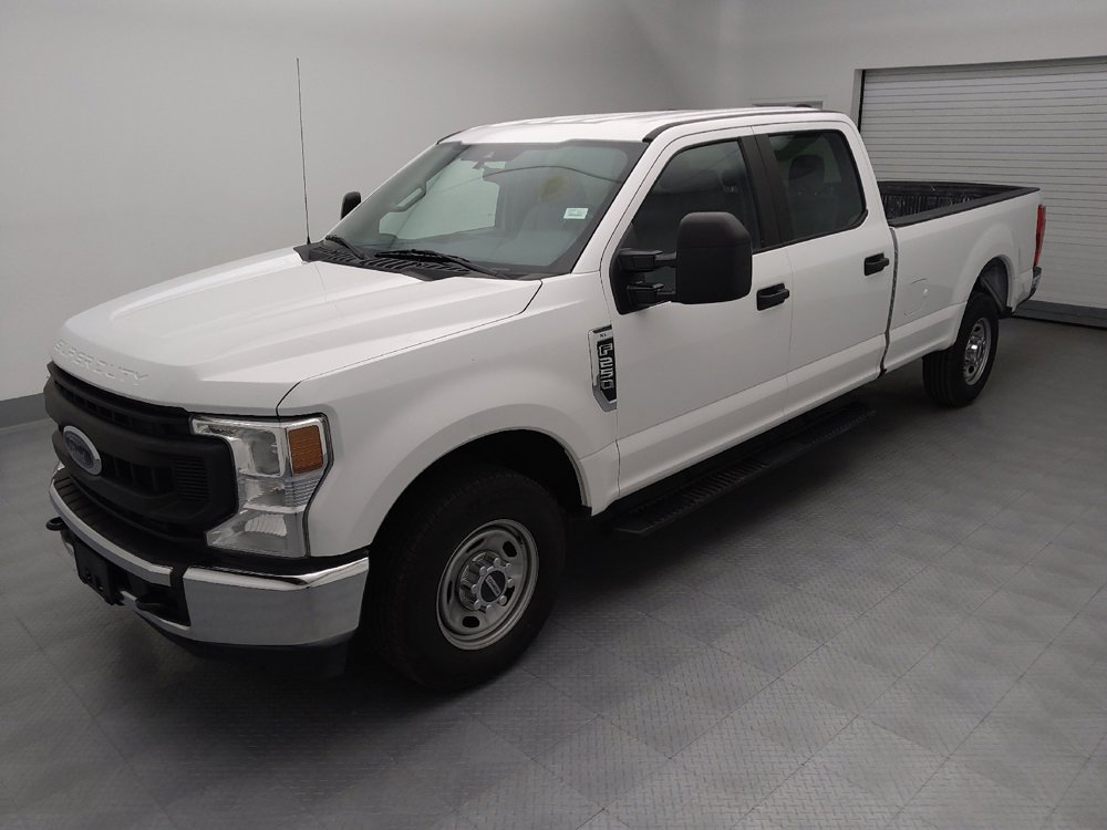 Used 2021 Ford F250 XL w/ Power Equipment Group RWD image 2