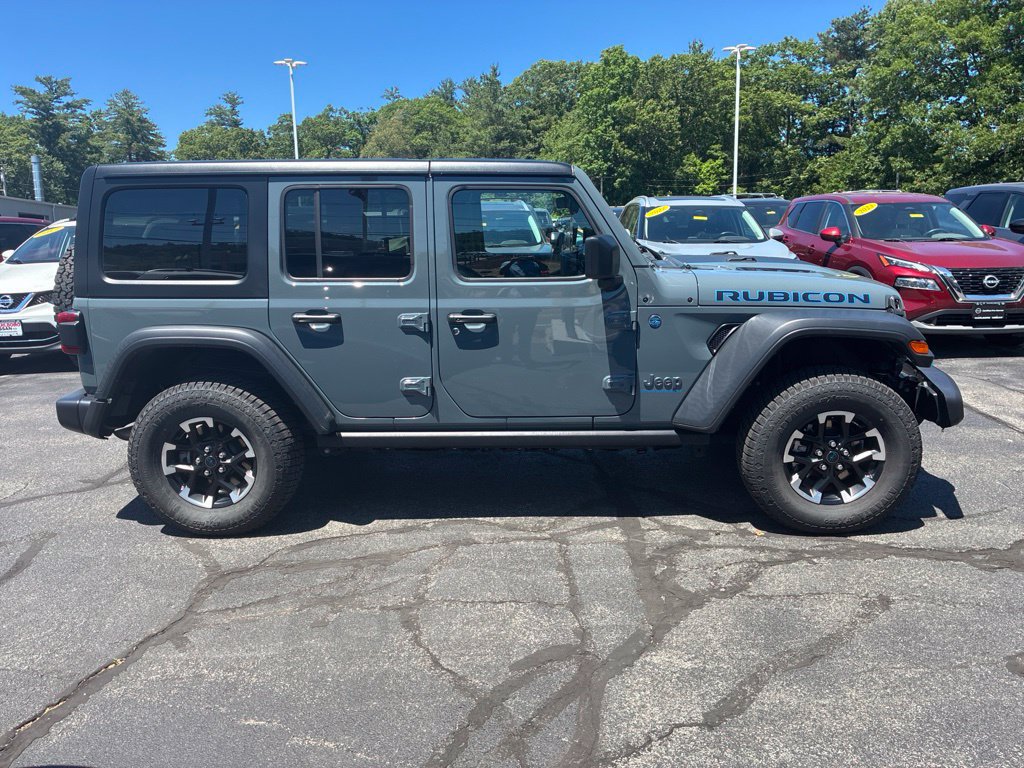 Used 2024 Jeep Wrangler Unlimited Rubicon 4xe AWD/4WD image 8
