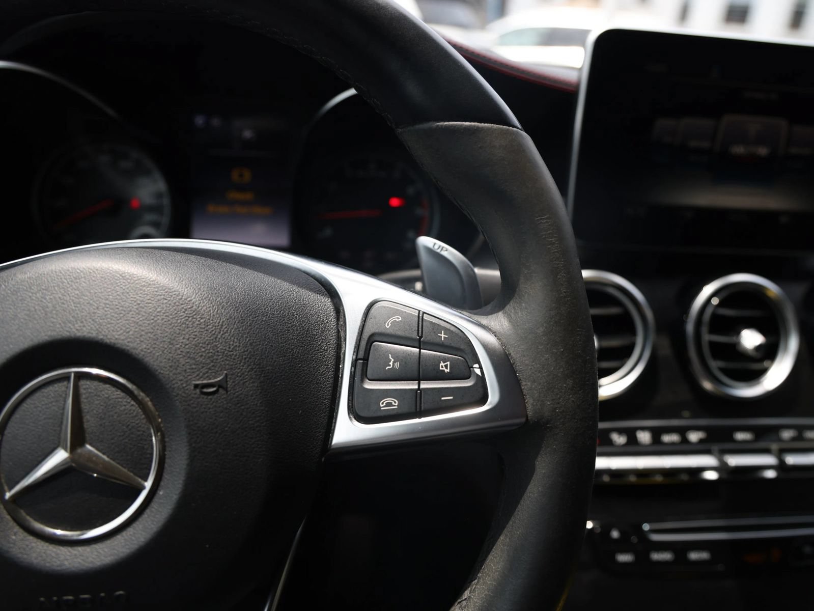 Used 2019 Mercedes-Benz GLC 43 AMG 4MATIC image 20