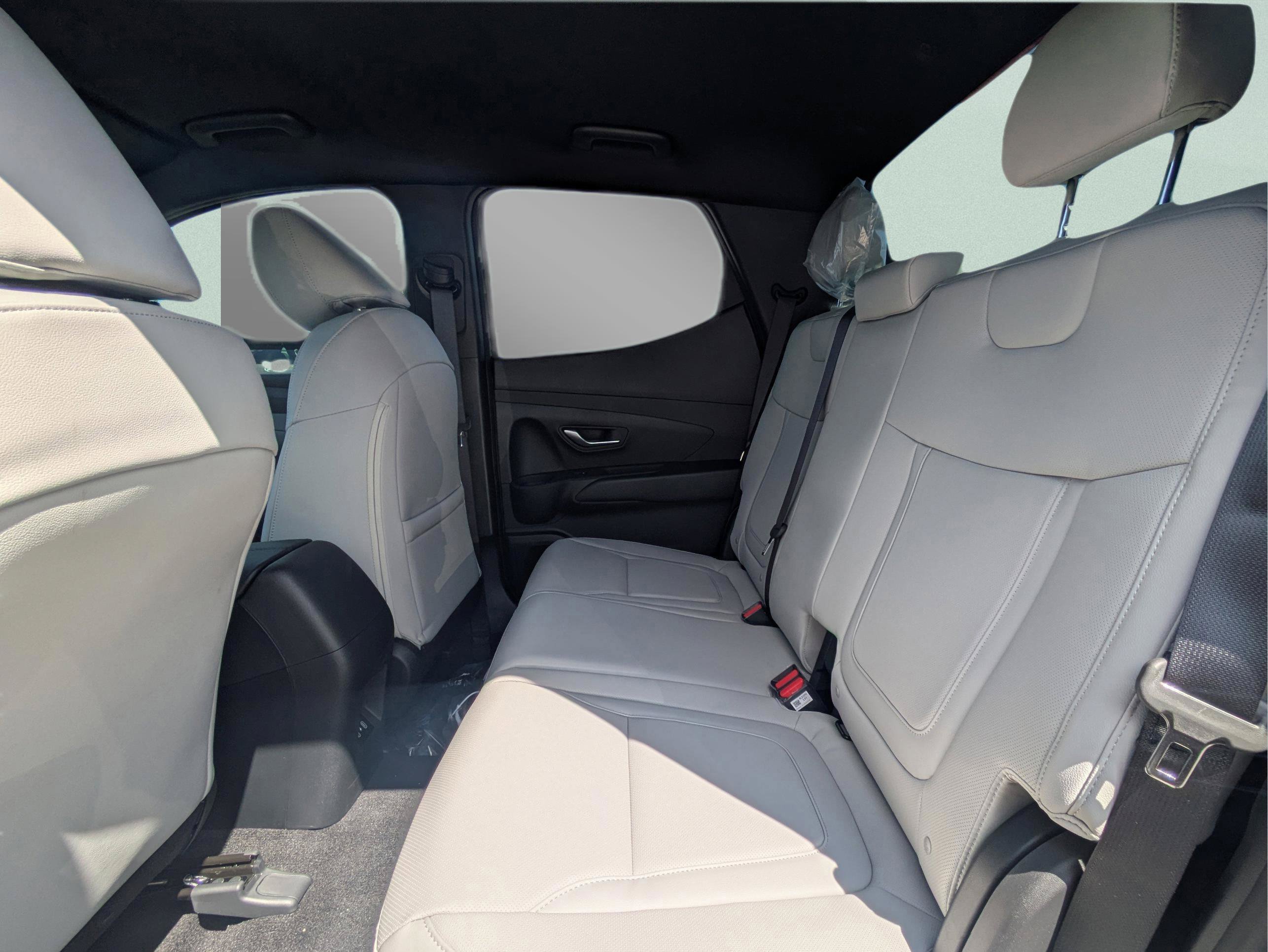 New 2026 Hyundai Santa Cruz SEL FWD image 18