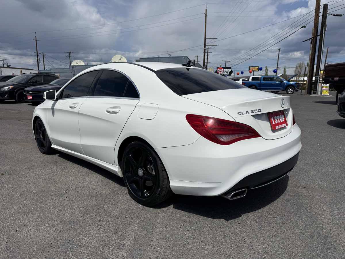 Used 2014 Mercedes-Benz CLA 250 image 6