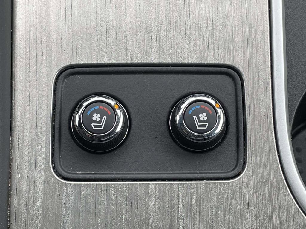 Used 2018 Nissan Murano Platinum w/ Cargo Package image 23