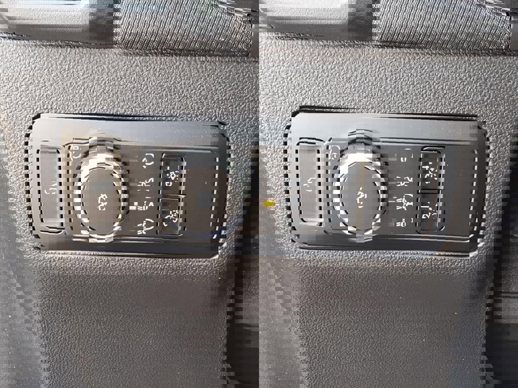 Certified 2023 Ford Bronco Sport Outer Banks w/ Tech Package image 16