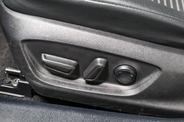 Certified 2022 Toyota Camry SE FWD image 22