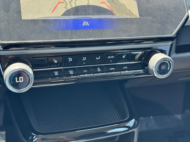 New 2027 Chevrolet Bolt LT w/ Comfort Package FWD image 16
