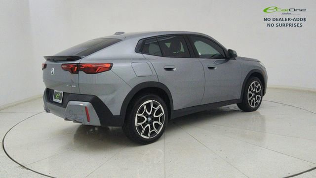 Used 2025 BMW X2 xDrive28i AWD/4WD image 86