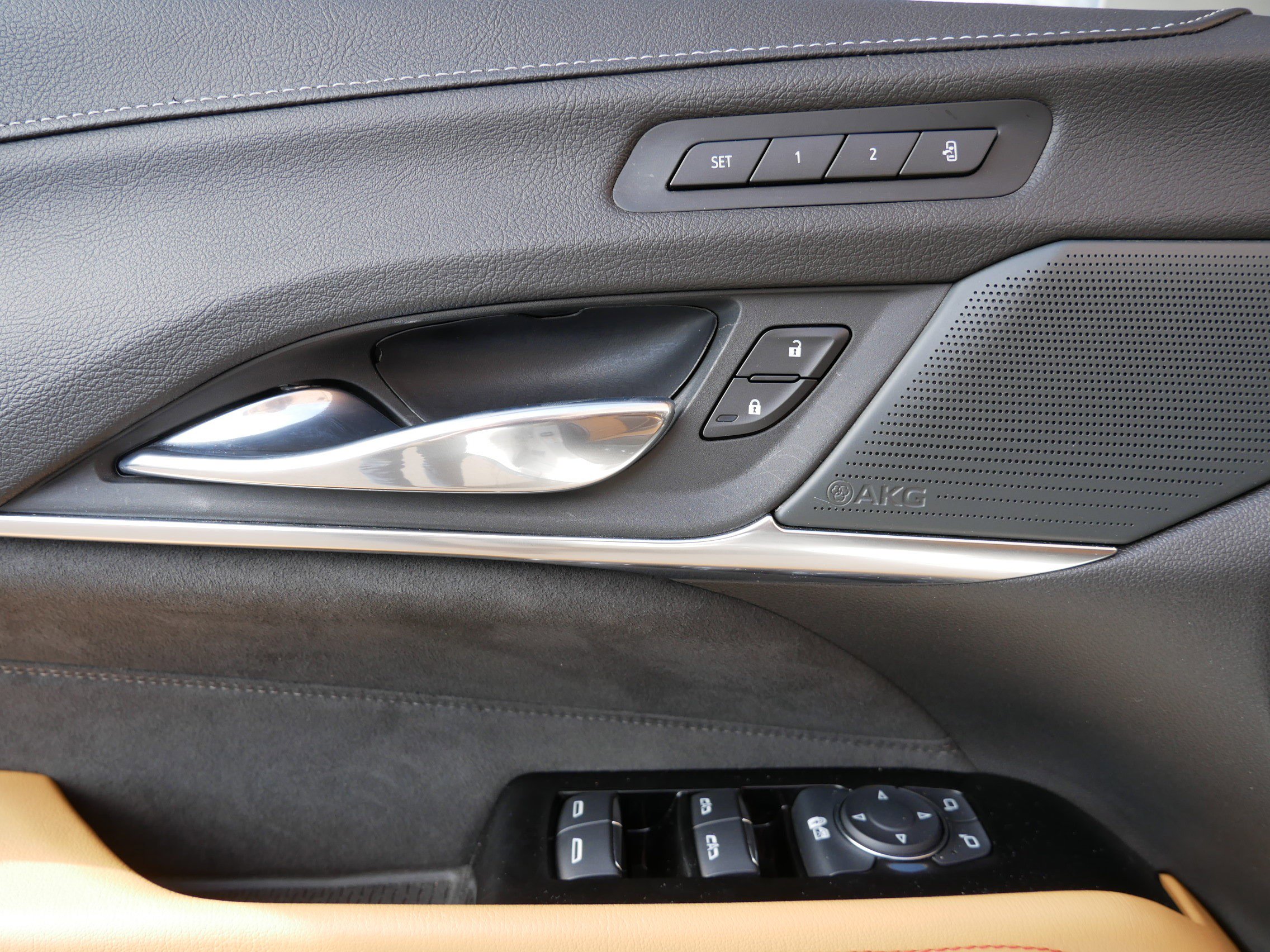 Certified 2022 Cadillac CT4 V Blackwing w/ Driver Assist Package image 9