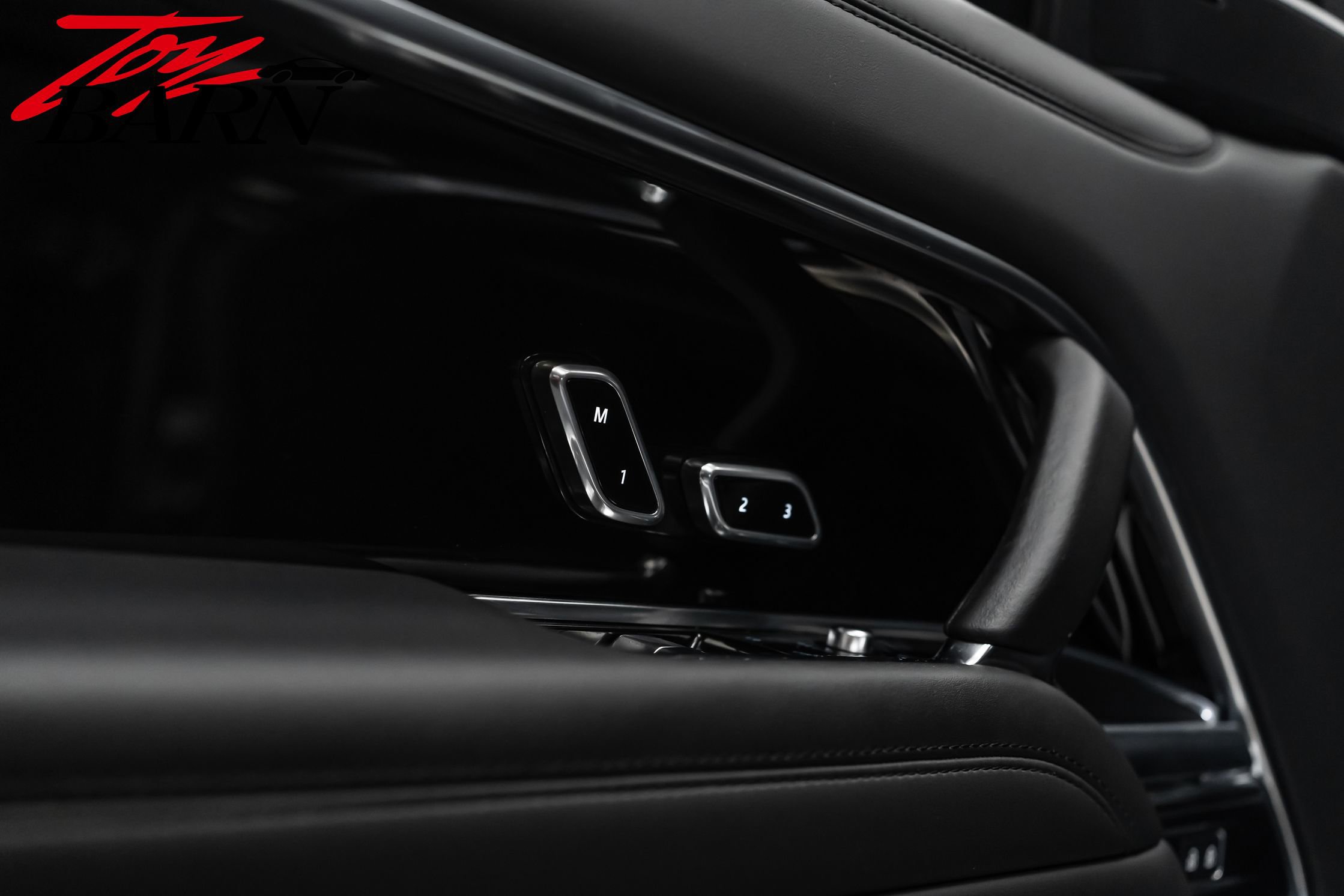 Used 2023 Land Rover Range Rover SE image 21