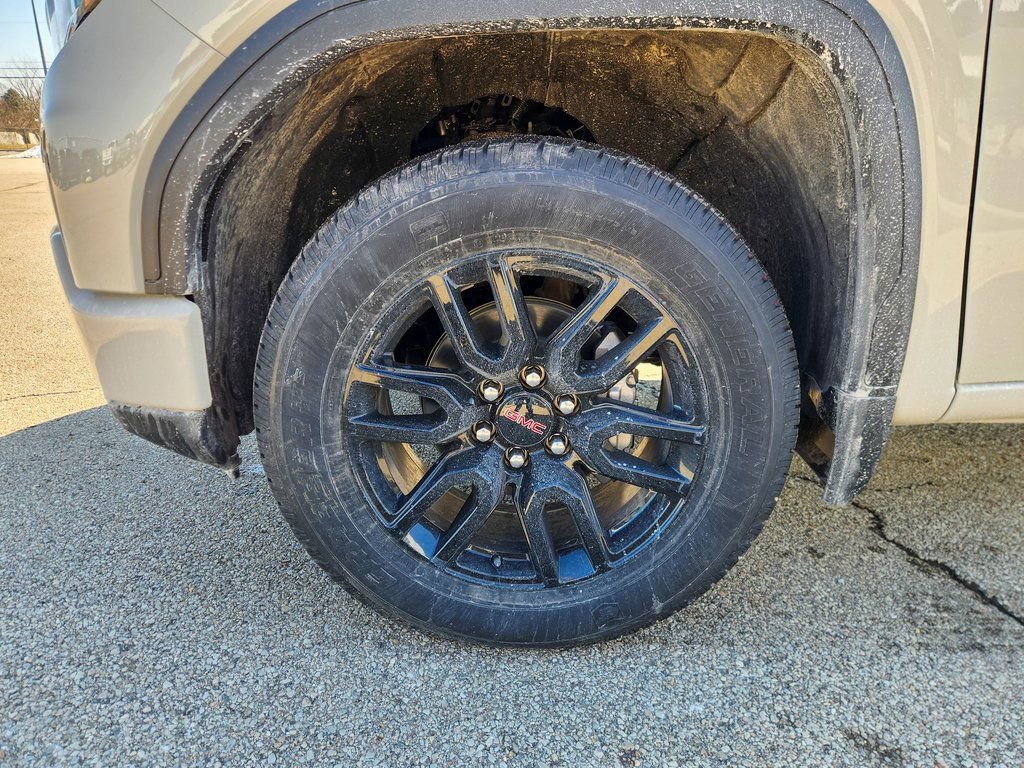 New 2026 GMC Sierra 1500 Pro w/ Graphite Edition image 28