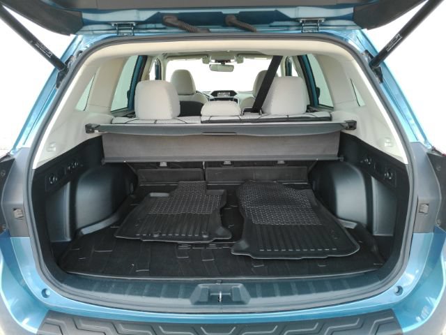 Used 2020 Subaru Forester Premium AWD/4WD image 22