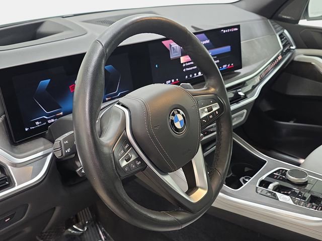 Used 2024 BMW X5 xDrive40i w/ Premium Package image 14