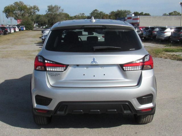 Used 2023 Mitsubishi Outlander Sport ES image 5