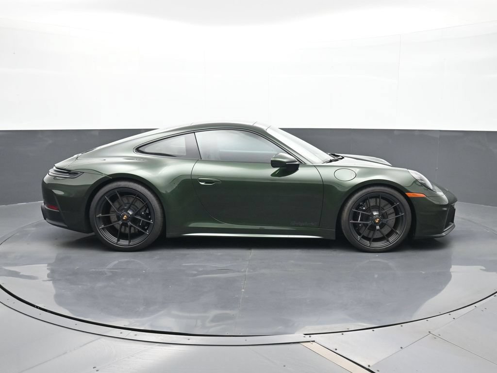 Certified 2026 Porsche 911 Carrera 4 GTS w/ Premium Package AWD/4WD image 19