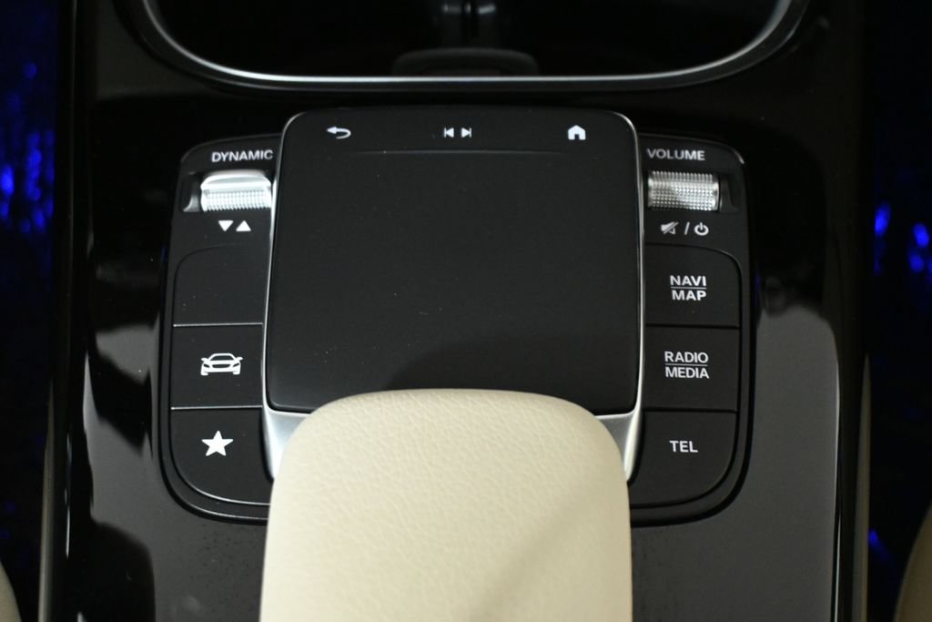 Certified 2022 Mercedes-Benz A 220 image 23