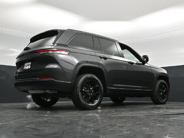 New 2026 Jeep Grand Cherokee Altitude AWD/4WD image 55
