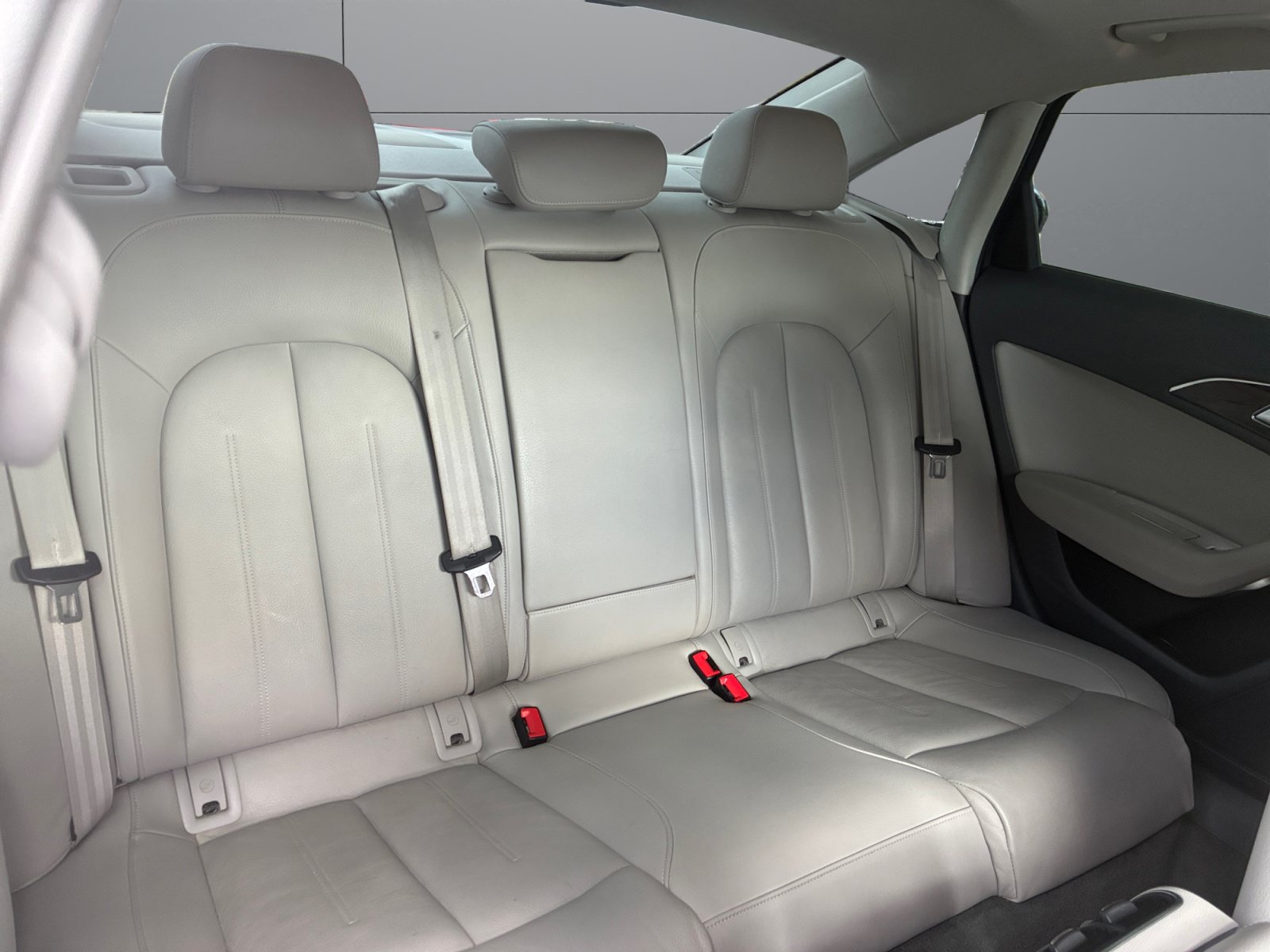 Used 2018 Audi A6 2.0T Premium w/ 19" Sport Package FWD image 18