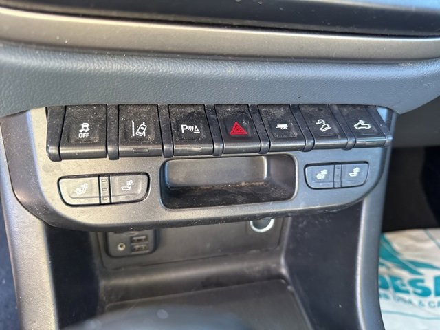 Used 2022 Chevrolet Colorado Z71 w/ Trail Boss Package image 17