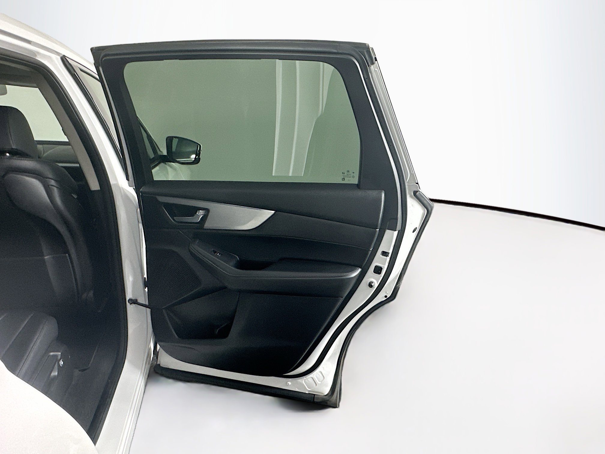 Used 2024 Acura MDX FWD image 33