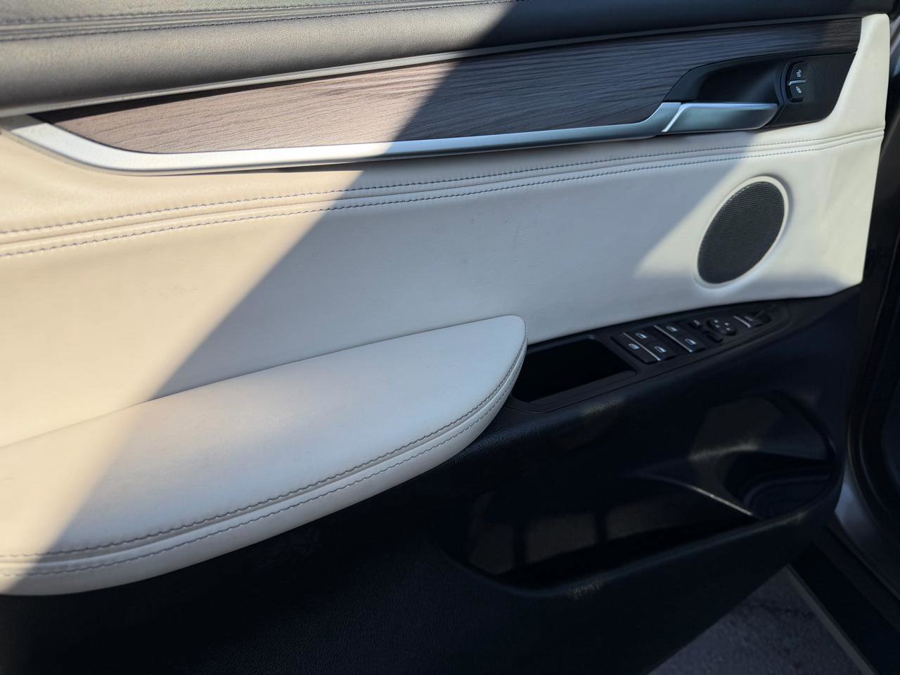 Used 2018 BMW X5 xDrive40e image 22