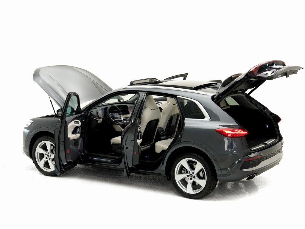 Used 2025 Audi Q5 Prestige image 28