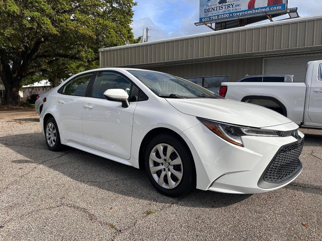 Used 2022 Toyota Corolla LE