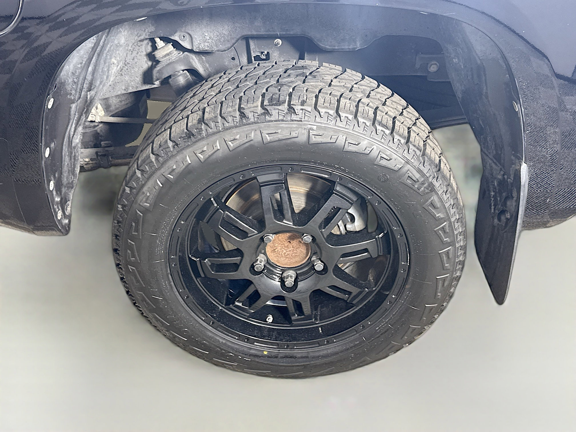Used 2017 Toyota Tundra SR5 w/ SR5 Upgrade Package image 36