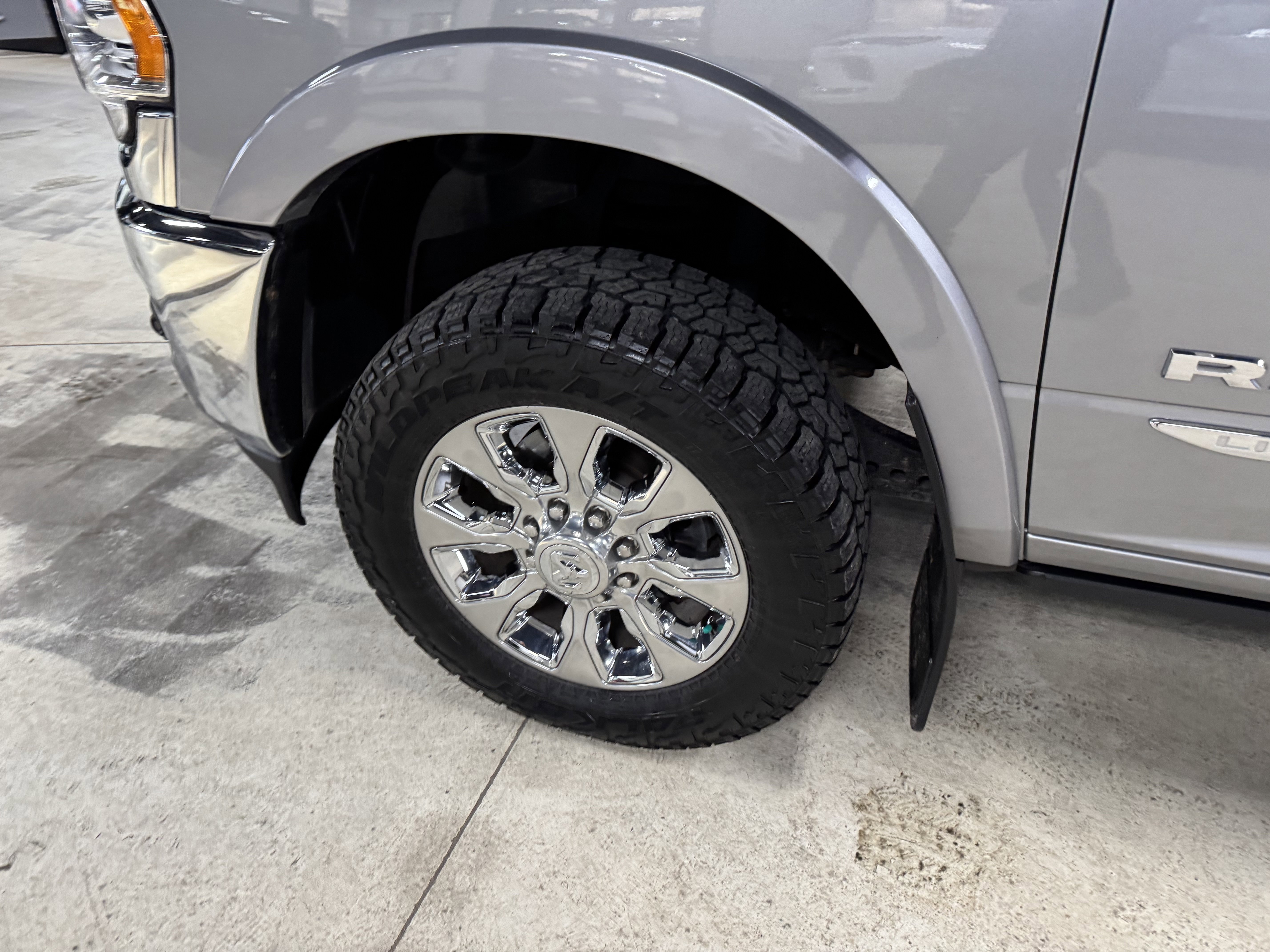 Used 2019 RAM 2500 Limited image 11