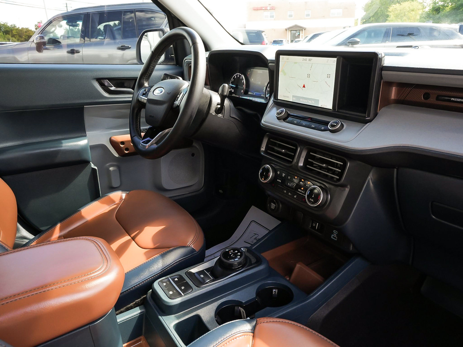 Used 2023 Ford Maverick Lariat w/ Lariat Luxury Package AWD/4WD image 47