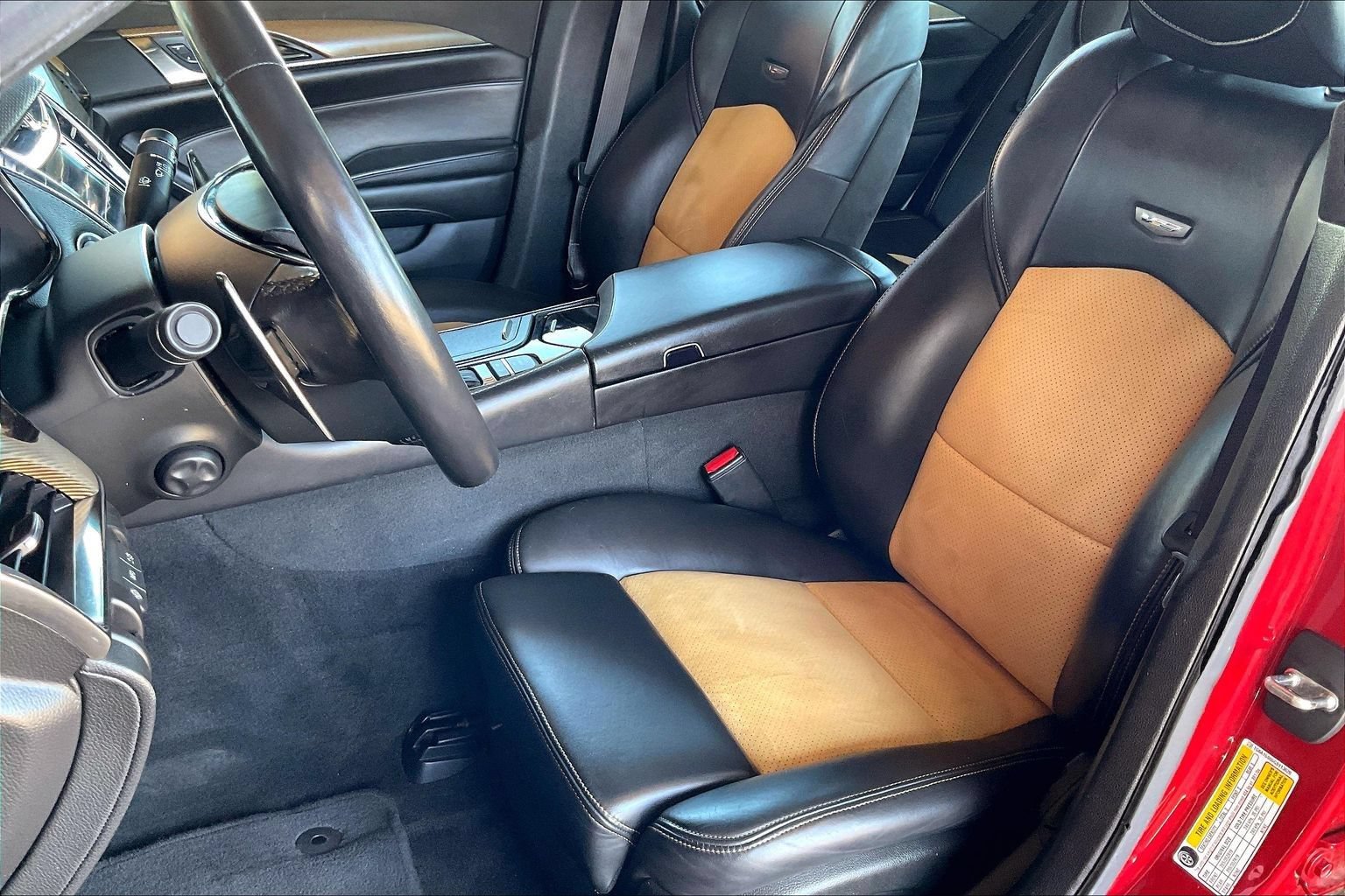 Used 2016 Cadillac CTS V w/ Luxury Package RWD image 19
