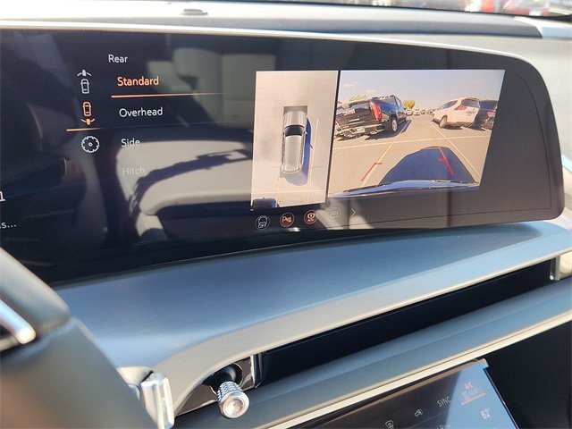 New 2026 Cadillac Vistiq Sport w/ LPO, Floor Liner Package image 17