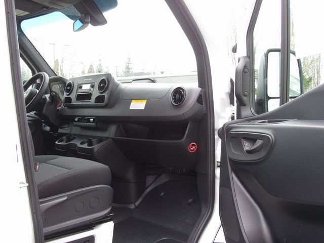 New 2025 Mercedes-Benz Sprinter 2500 image 15
