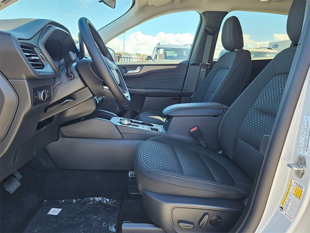 New 2026 Ford Escape Active image 10