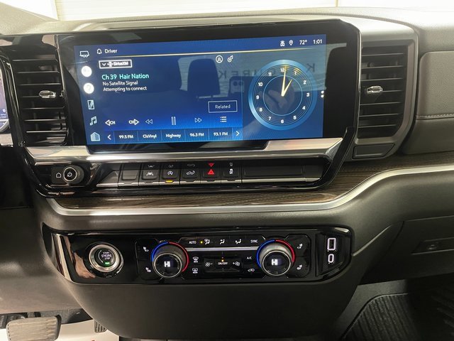 Used 2022 Chevrolet Silverado 1500 LT image 16