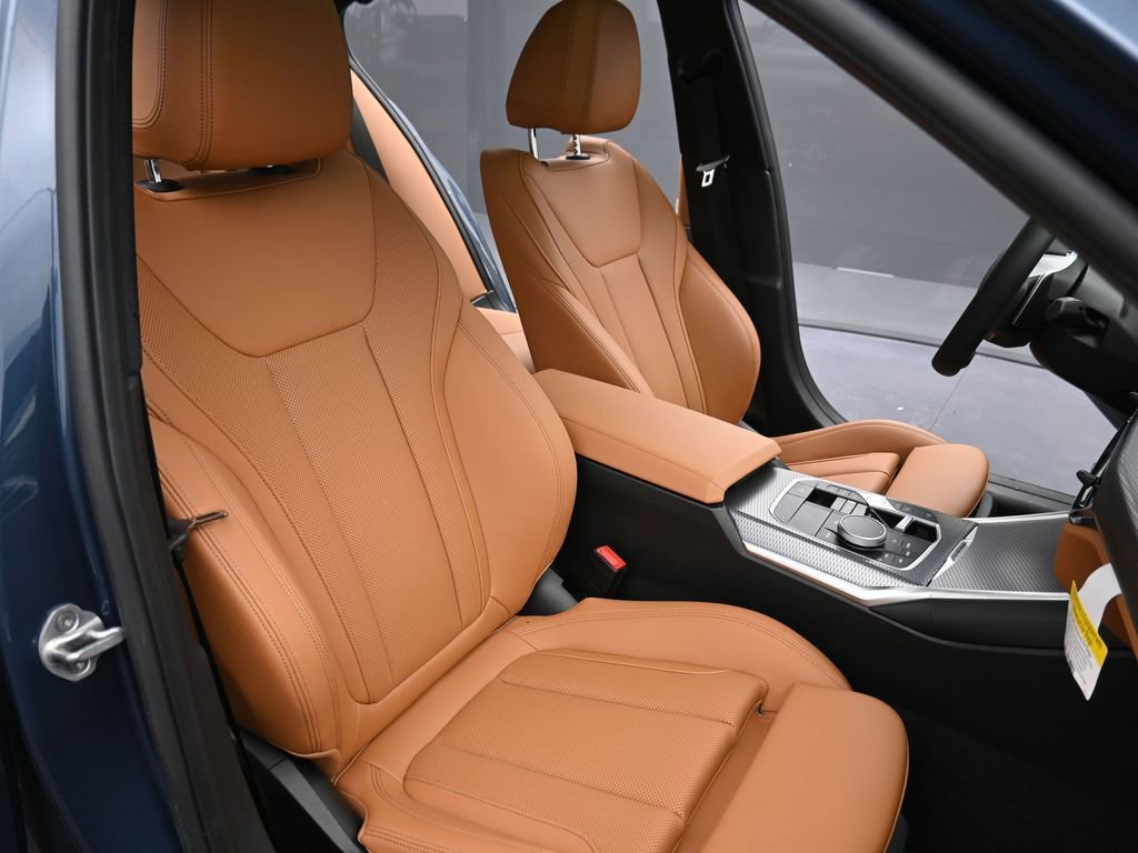 New 2025 BMW 330i xDrive Sedan w/ Premium Package image 20