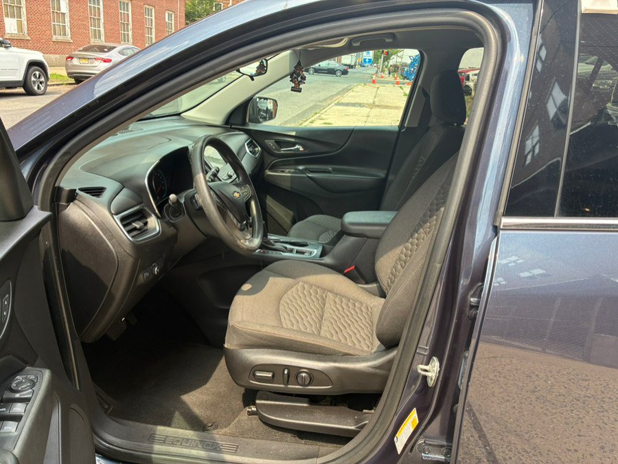 Used 2019 Chevrolet Equinox LT AWD/4WD image 16