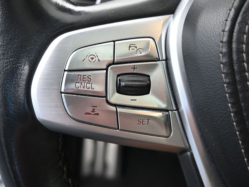 Used 2018 BMW 750i 750i 4D Sedan image 26