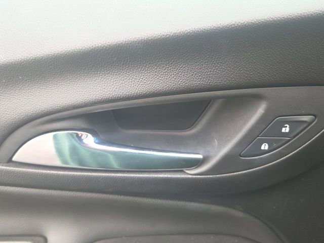 Used 2024 Chevrolet Equinox LT image 23