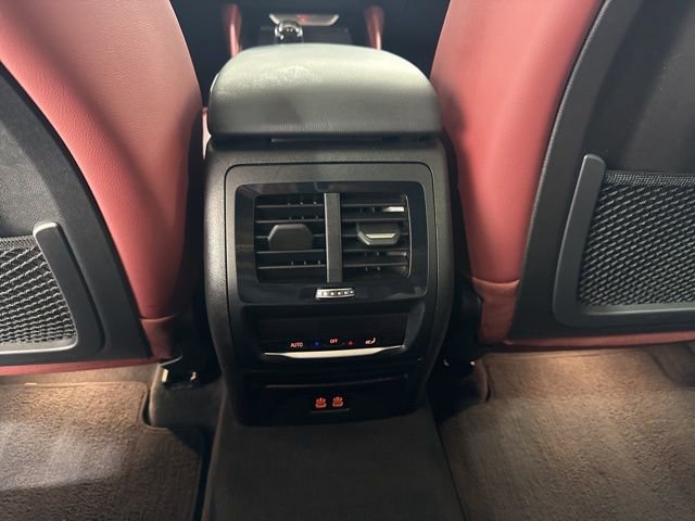 Certified 2023 BMW X4 xDrive30i w/ Convenience Package image 24