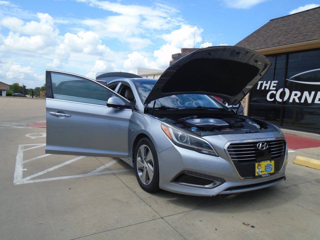 Used 2016 Hyundai Sonata Limited w/ Option Group 02 FWD image 20