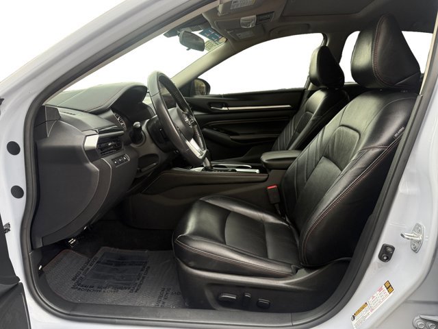 Used 2023 Nissan Altima 2.5 SR w/ SR Premium Package FWD image 10