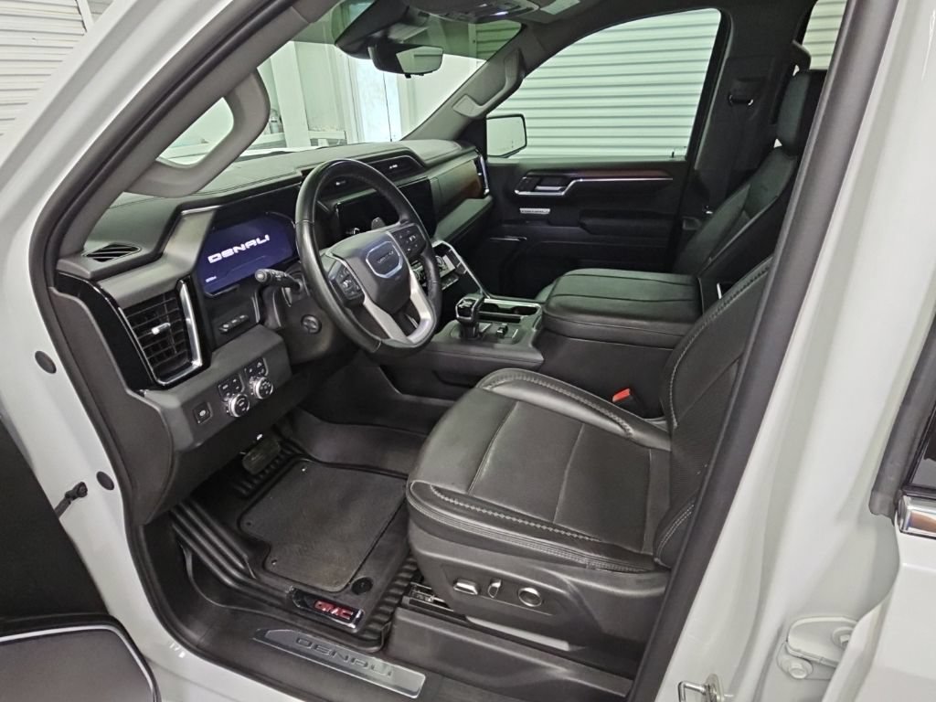 Certified 2024 GMC Sierra 1500 Denali w/ Technology Package AWD/4WD image 11